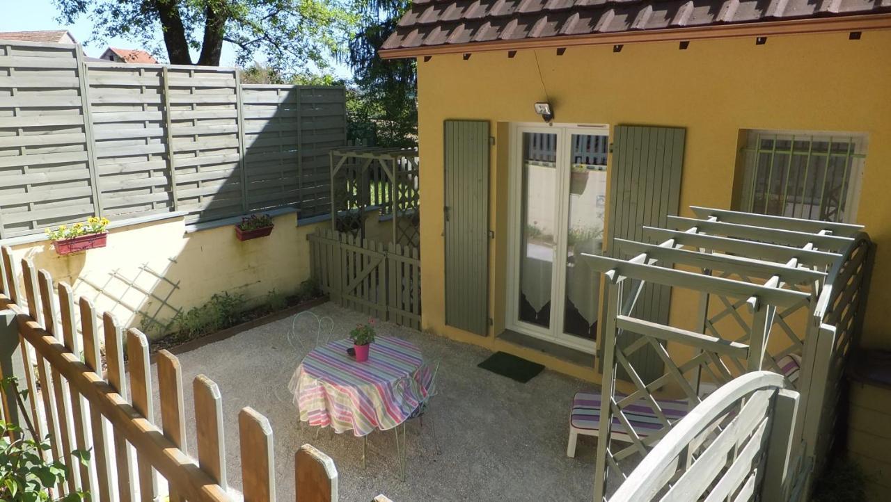 Le Nid De Mesanges Bed & Breakfast Chauffour-sur-Vell Exterior photo